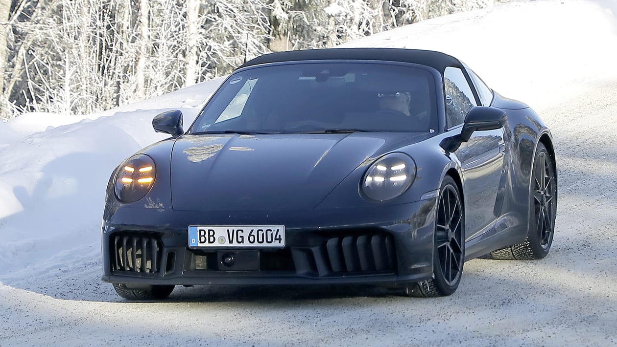 It s official the Porsche 911 992.2 will be electrified evo